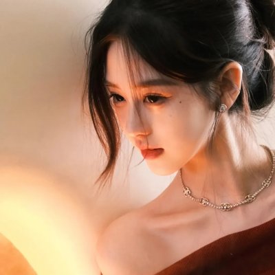 哈喽，凸先生